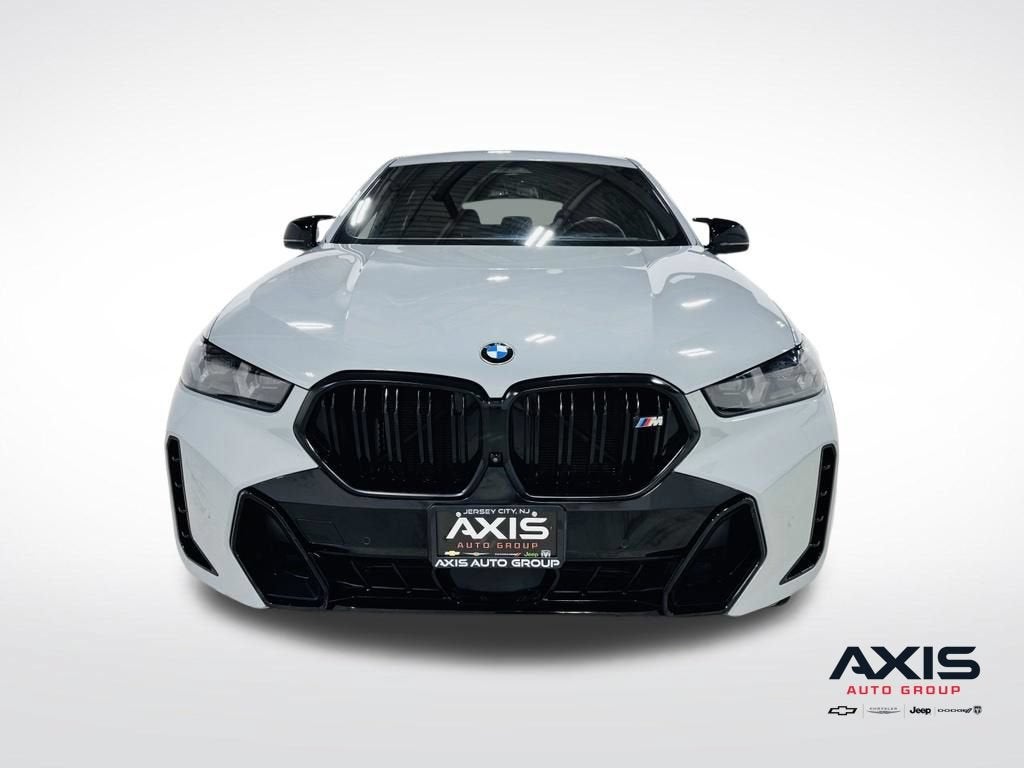 2024 BMW X6 M60i