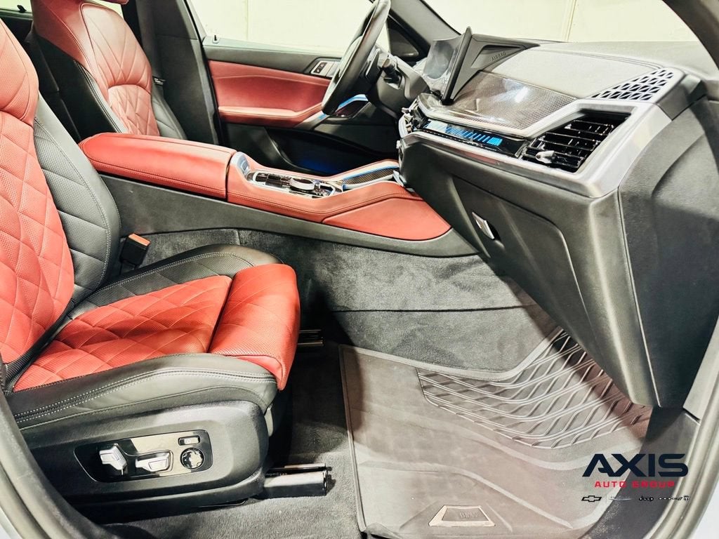 2024 BMW X6 M60i