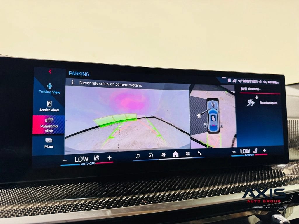 2024 BMW X6 M60i