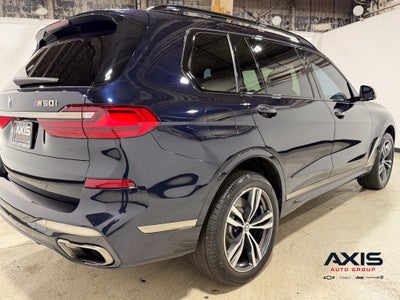 2021 BMW X7 M50i