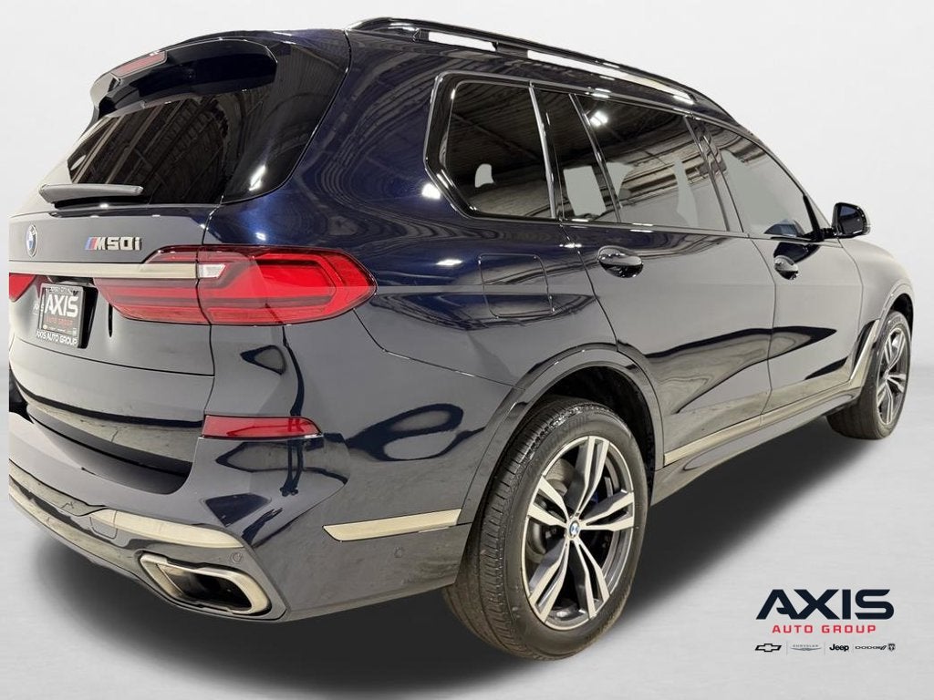 2021 BMW X7 M50i