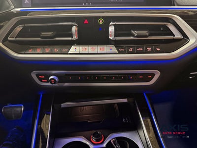 2021 BMW X7 M50i