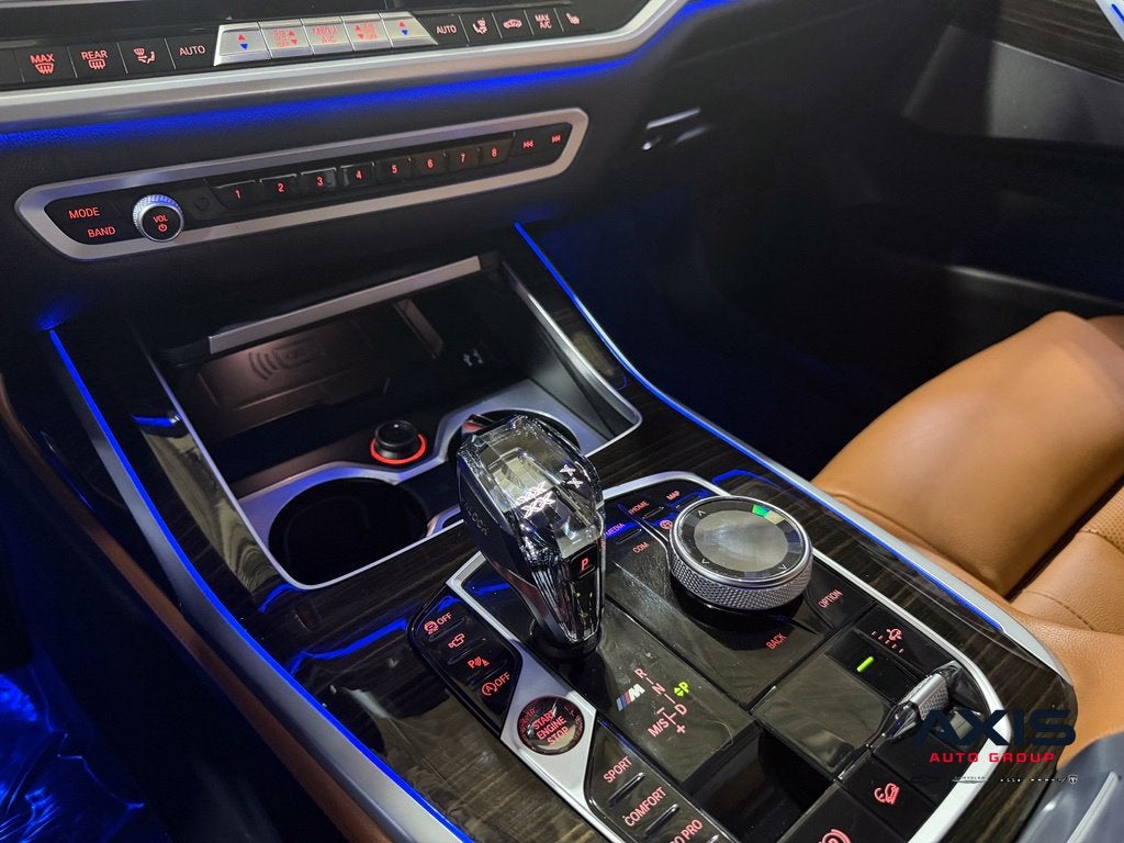 2021 BMW X7 M50i