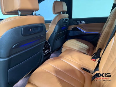 2021 BMW X7 M50i