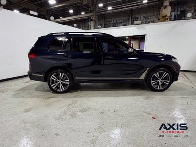 2021 BMW X7 M50i