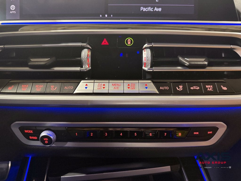 2021 BMW X7 M50i