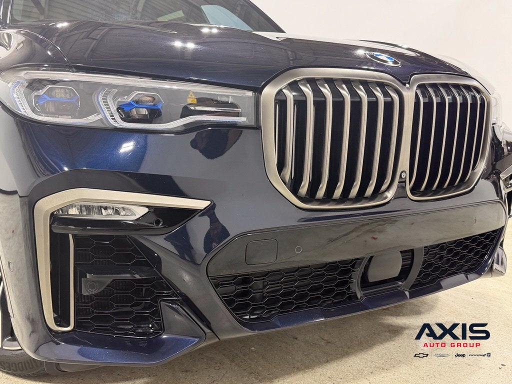 2021 BMW X7 M50i