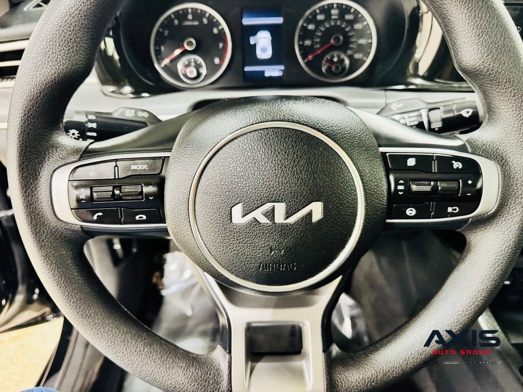 2024 Kia K5 LXS