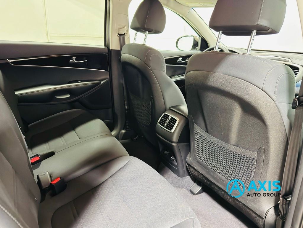 2020 Kia Sorento 2.4L LX