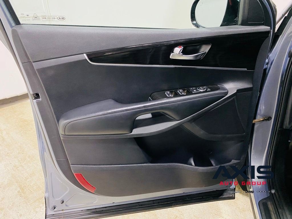 2020 Kia Sorento 2.4L LX