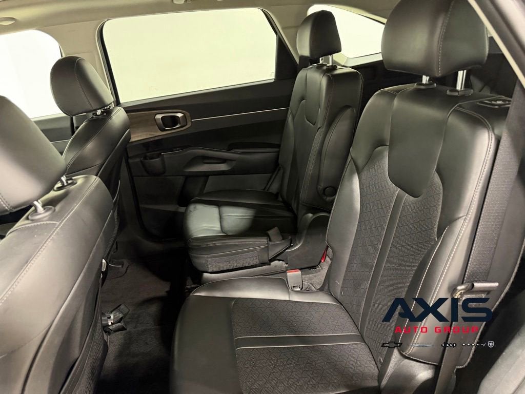 2023 Kia Sorento X-Line EX