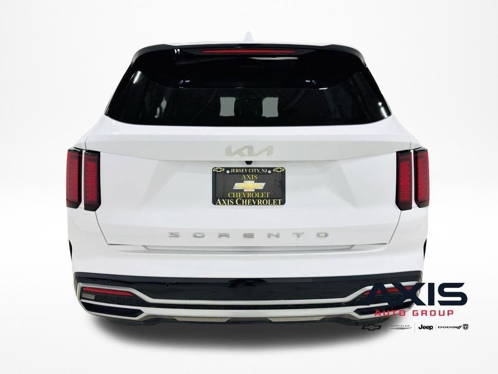 2022 Kia Sorento S