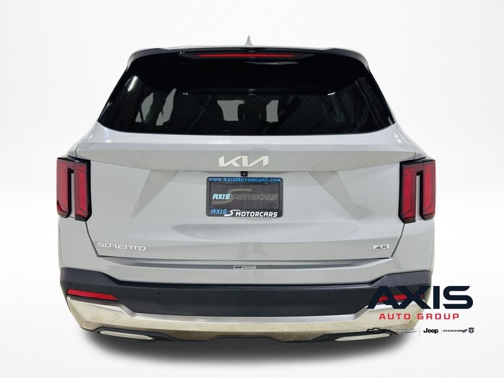 2024 Kia Sorento S