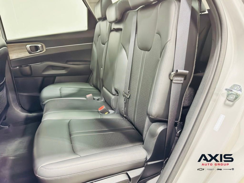 2023 Kia Sorento X-Line S