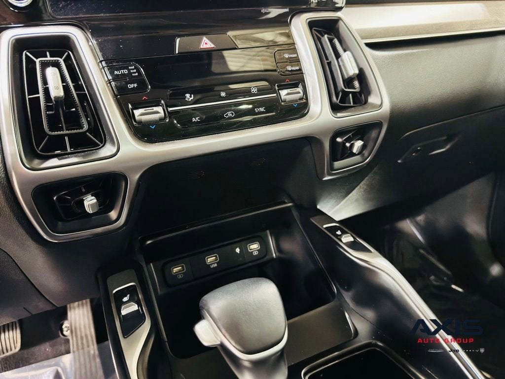 2023 Kia Sorento X-Line S
