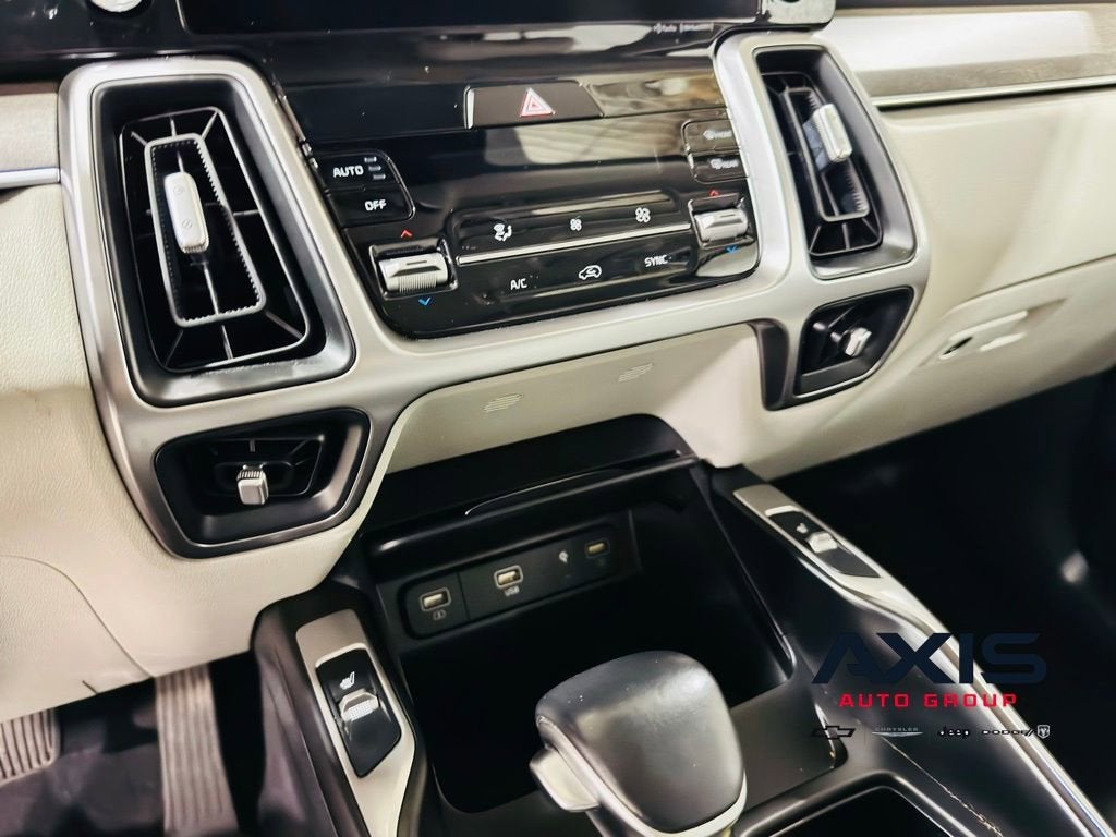 2023 Kia Sorento X-Line S