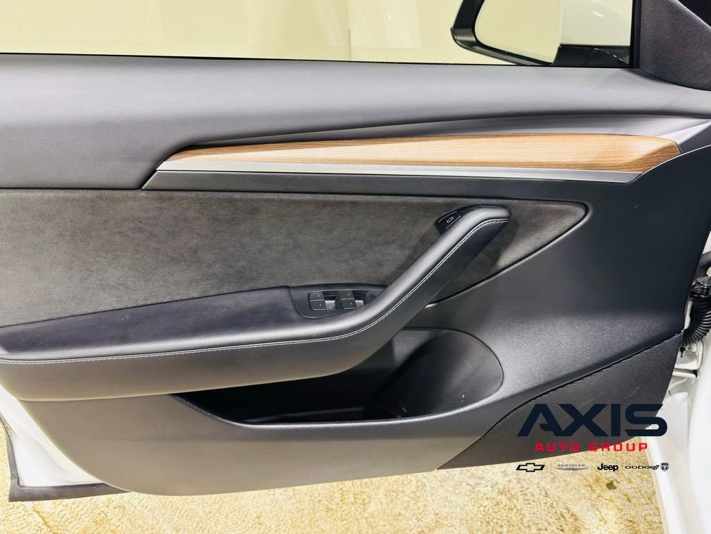 2023 Tesla Model 3 NA