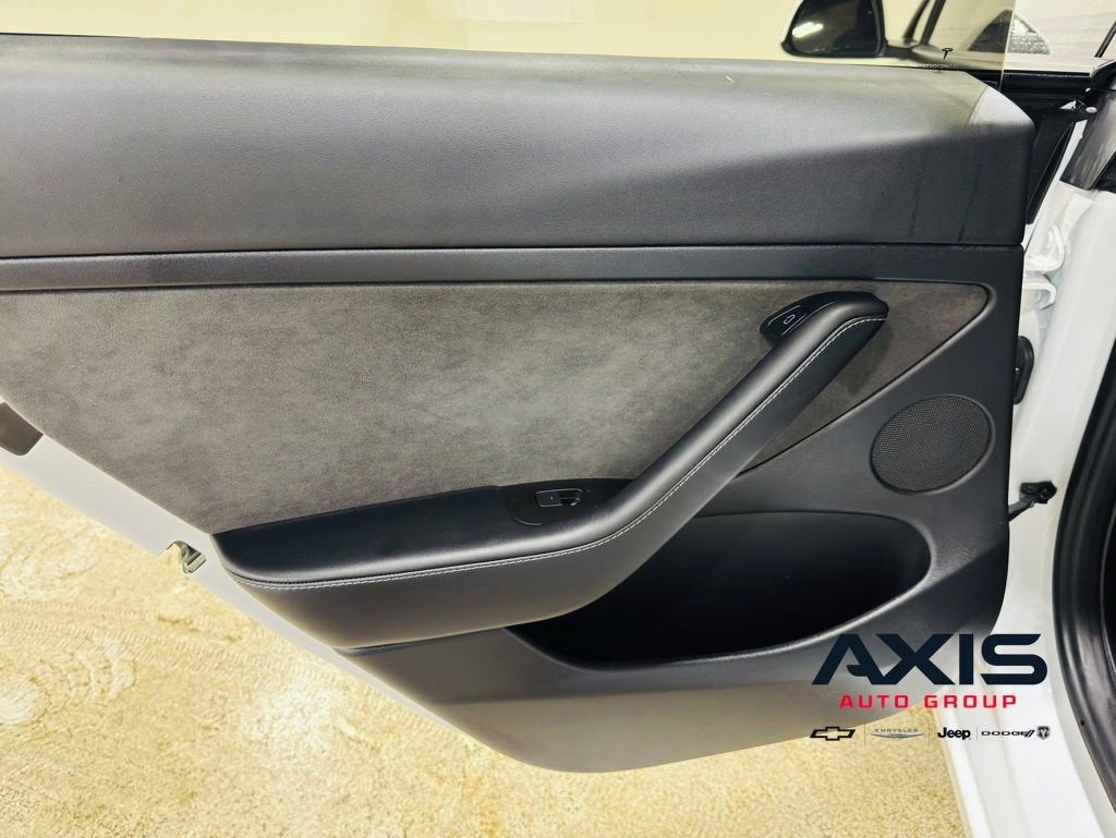 2023 Tesla Model 3 NA