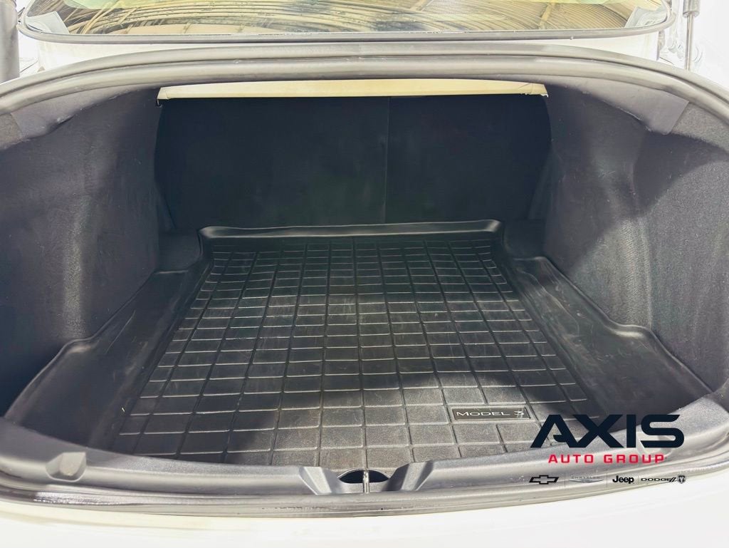 2023 Tesla Model 3 NA