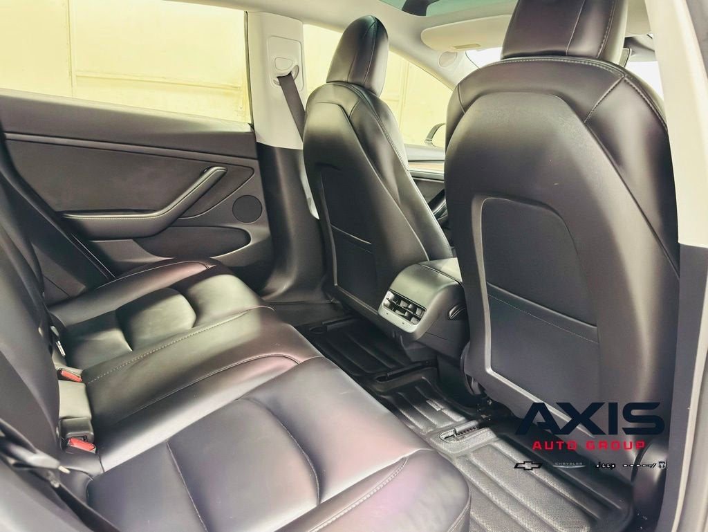 2023 Tesla Model 3 NA