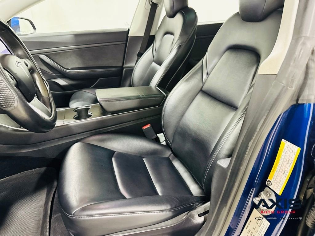 2020 Tesla Model 3 Standard Range Rear-Wheel Drive