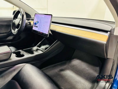 2020 Tesla Model 3 Standard Range Rear-Wheel Drive