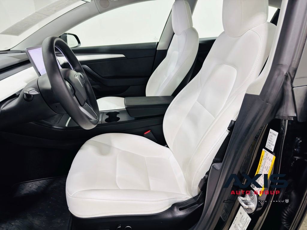 2022 Tesla Model 3 Rear-Wheel Drive