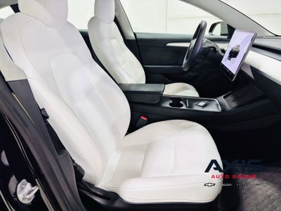 2022 Tesla Model 3 Rear-Wheel Drive