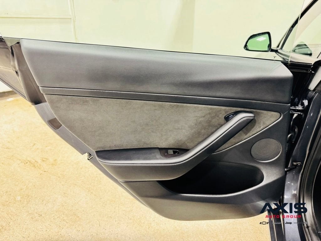 2023 Tesla Model 3 NA