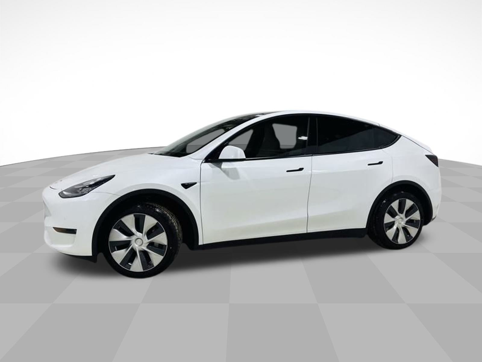 2021 Tesla Model Y Standard Range Rear-Wheel Drive