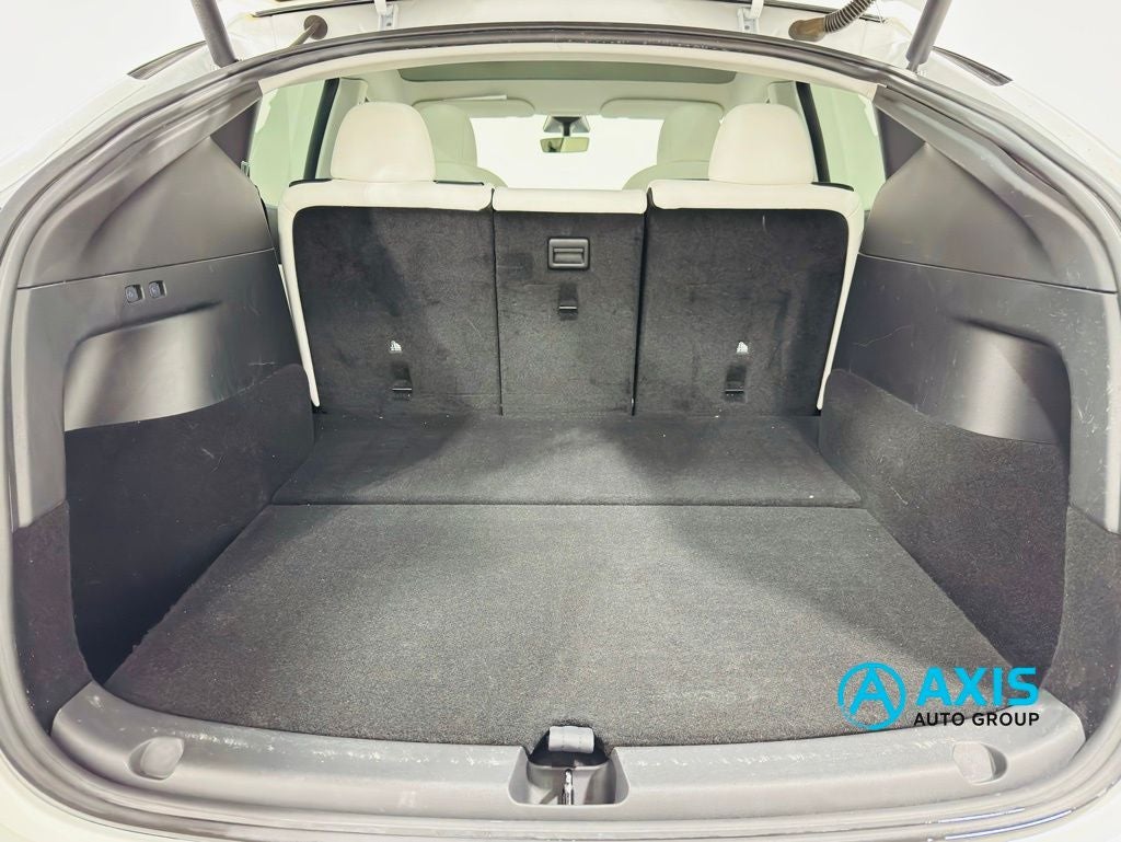 2021 Tesla Model Y Standard Range Rear-Wheel Drive