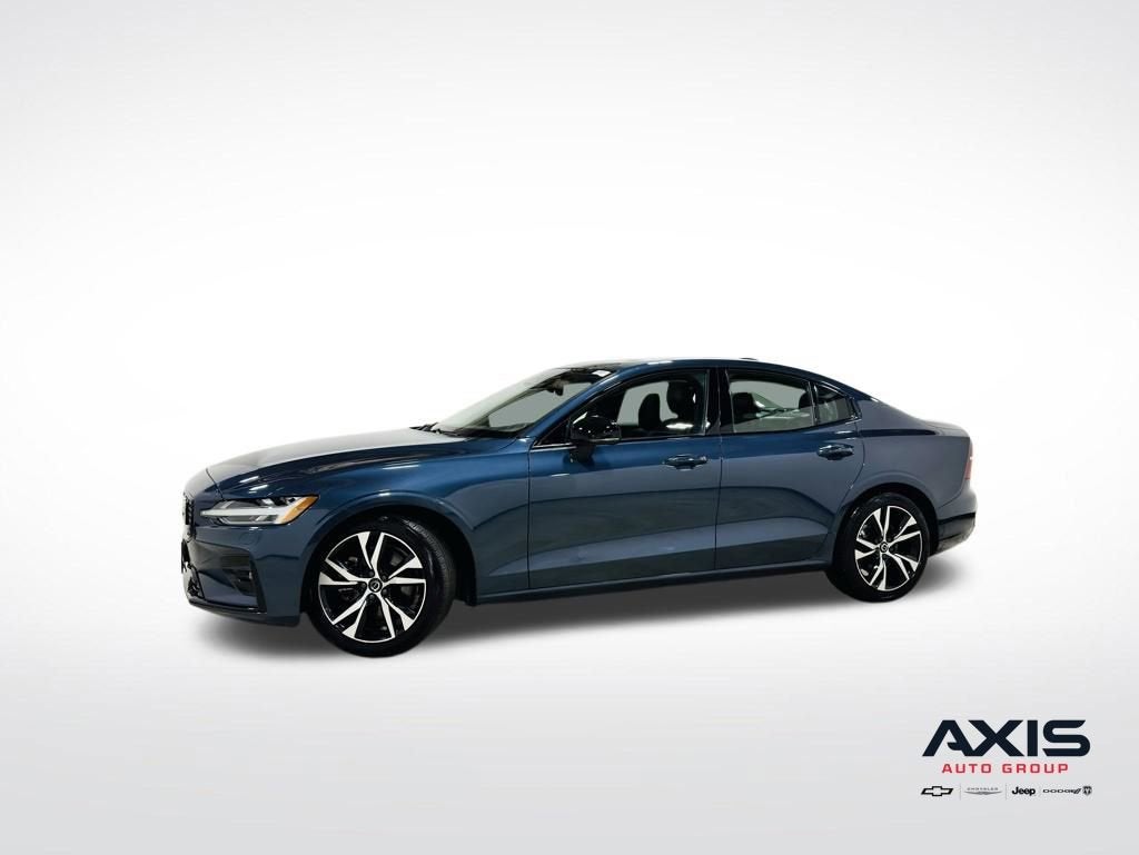 2025 Volvo S60 Core