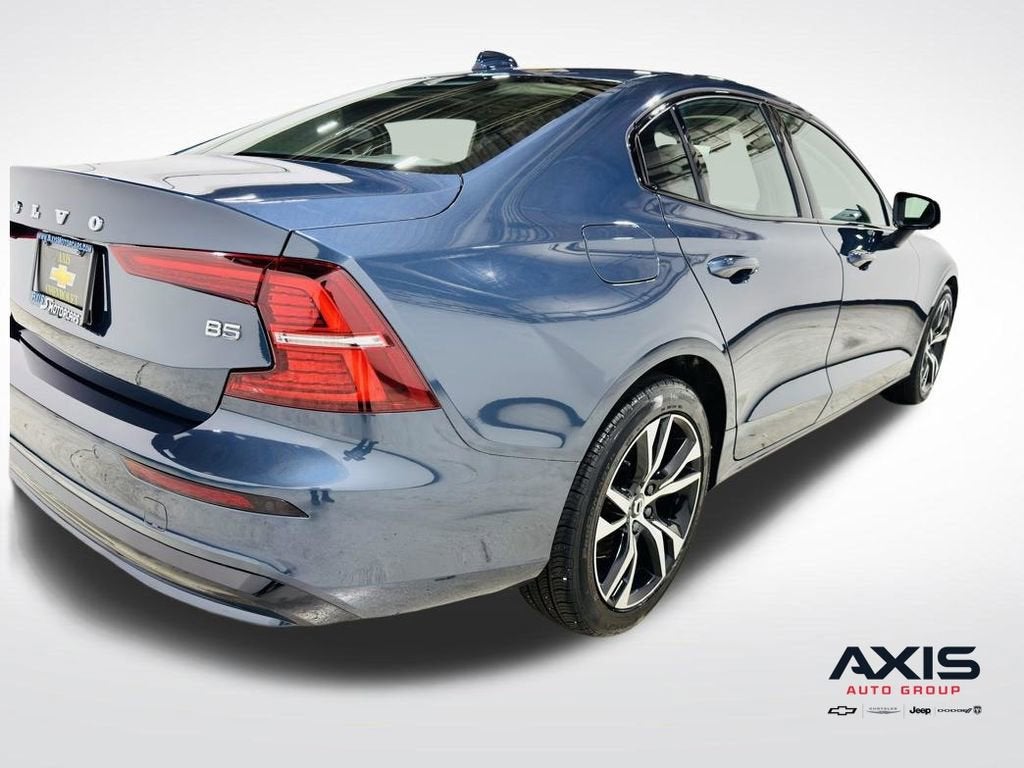 2025 Volvo S60 Core