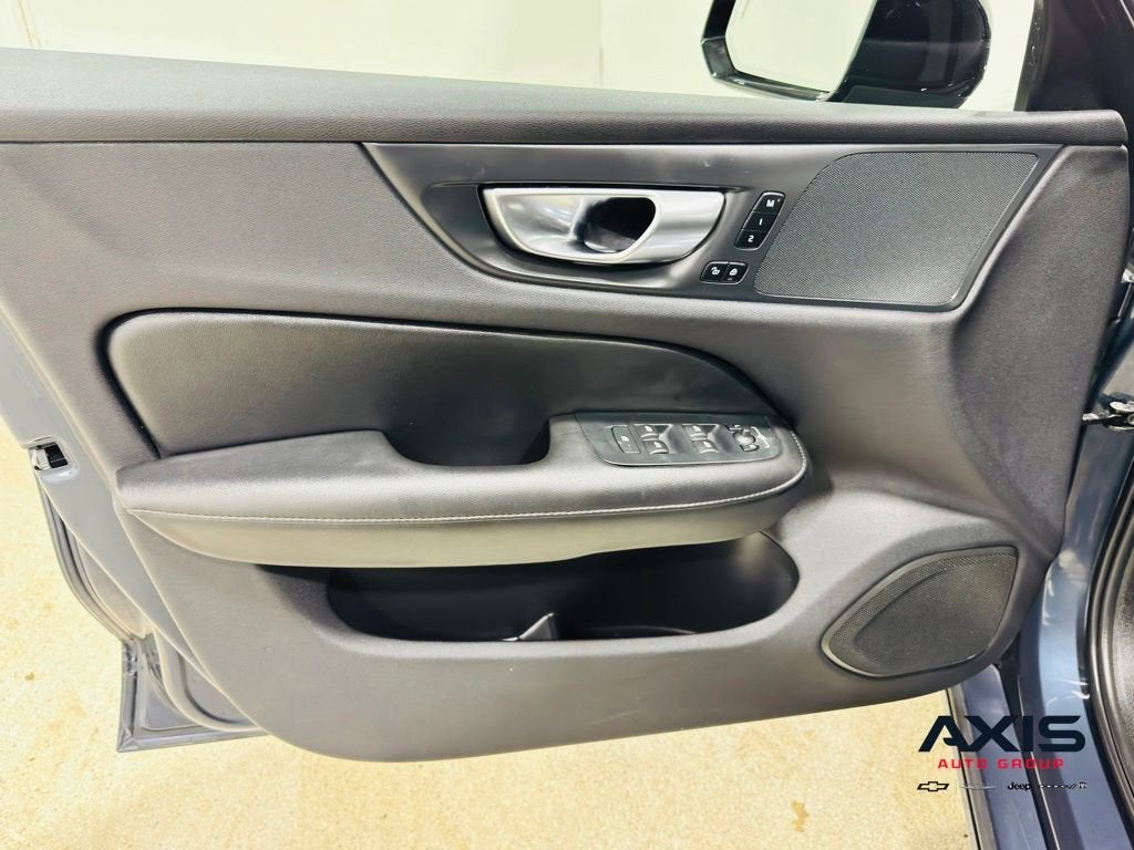 2025 Volvo S60 Core