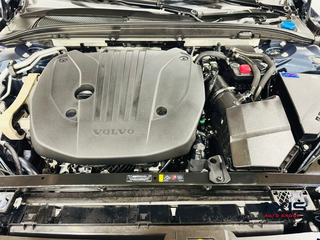 2025 Volvo S60 Core