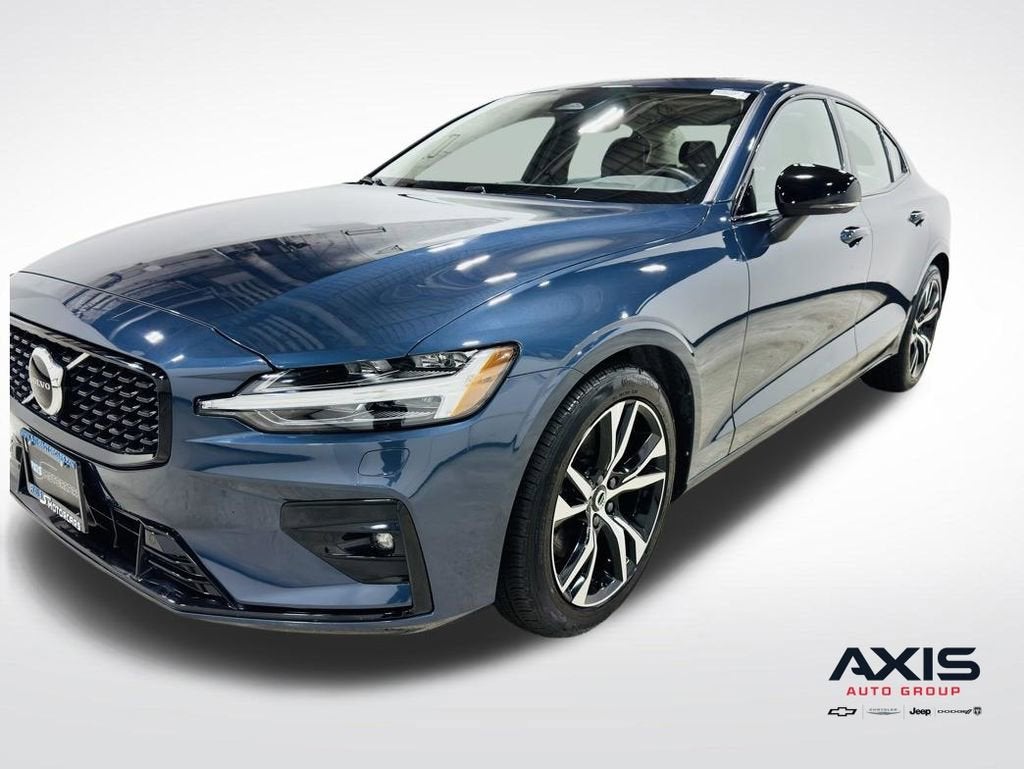 2025 Volvo S60 Core