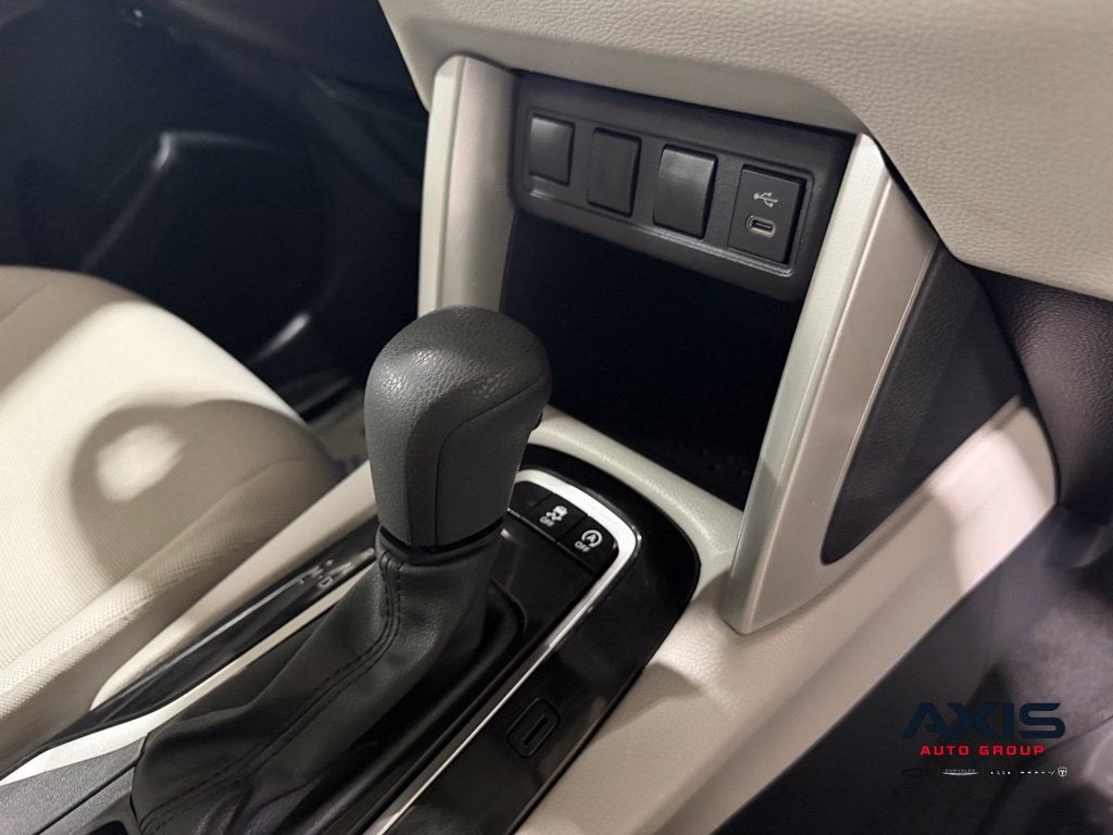 2025 Toyota Corolla Cross L