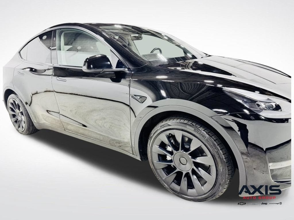 2025 Tesla Model Y Long Range Dual Motor All-Wheel Drive