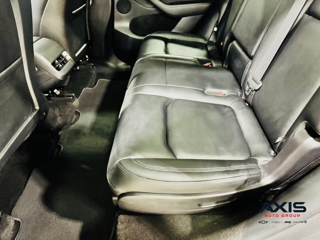 2025 Tesla Model Y Long Range Dual Motor All-Wheel Drive
