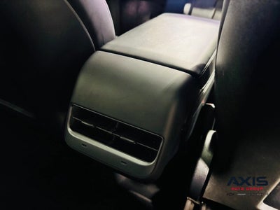 2025 Tesla Model Y Long Range Dual Motor All-Wheel Drive