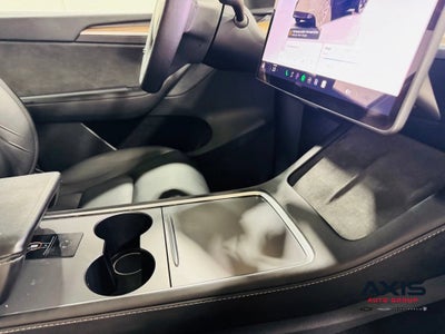 2025 Tesla Model Y Long Range Dual Motor All-Wheel Drive