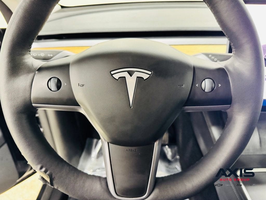 2025 Tesla Model Y Long Range Dual Motor All-Wheel Drive