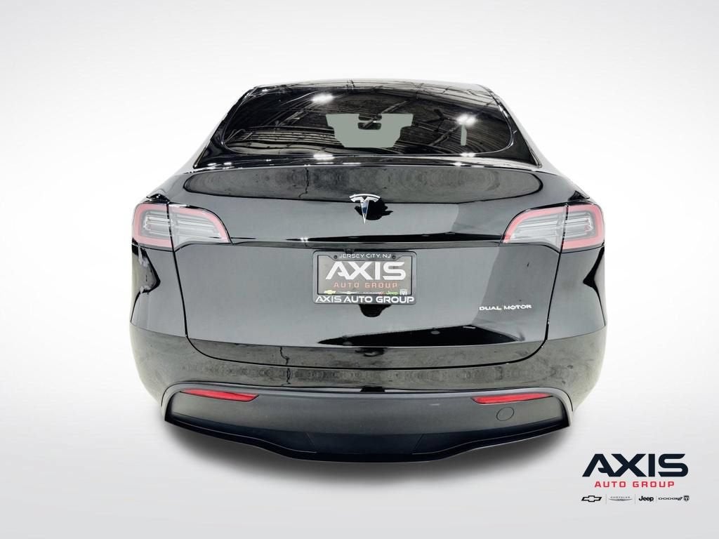 2025 Tesla Model Y Long Range Dual Motor All-Wheel Drive