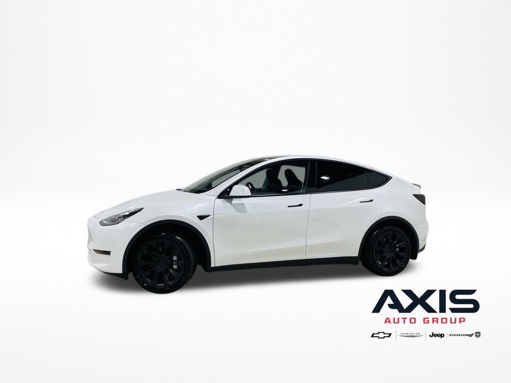 2022 Tesla Model Y Long Range Dual Motor All-Wheel Drive