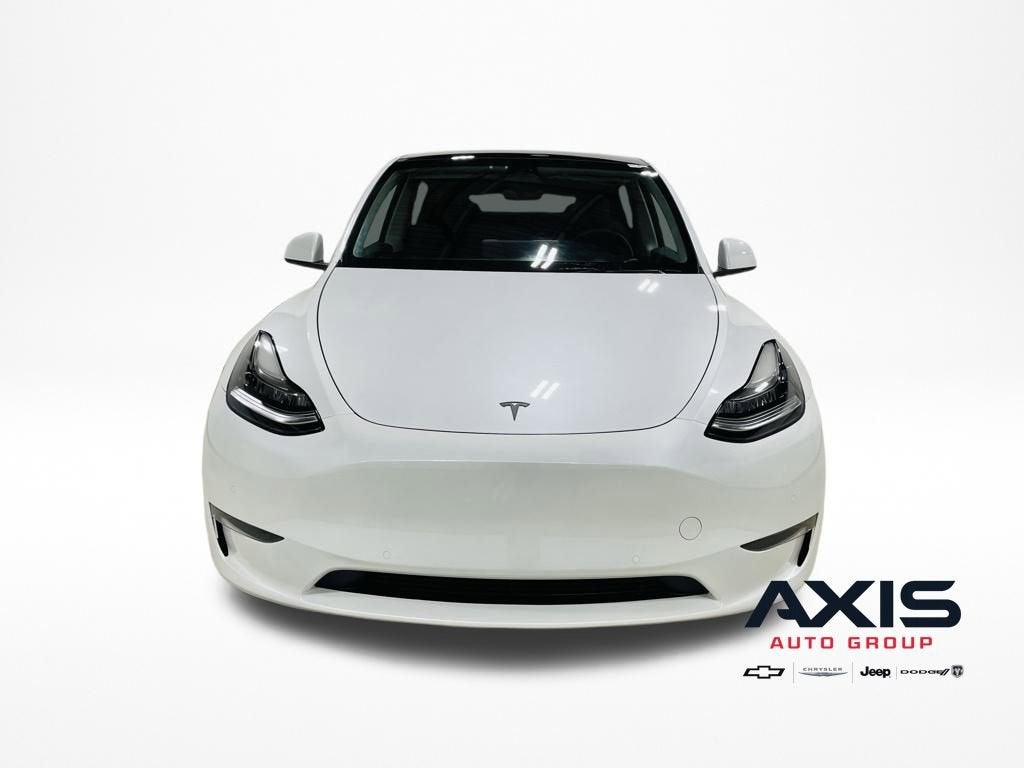 2022 Tesla Model Y Long Range Dual Motor All-Wheel Drive