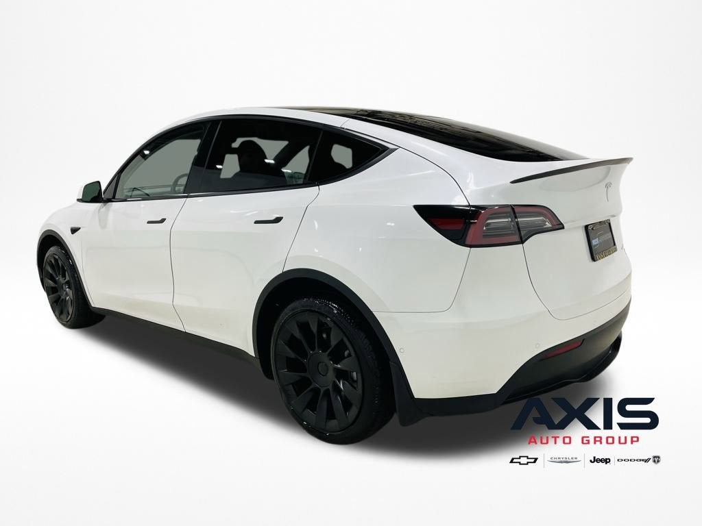 2022 Tesla Model Y Long Range Dual Motor All-Wheel Drive