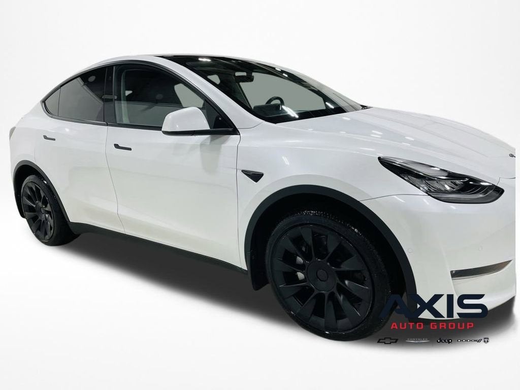2022 Tesla Model Y Long Range Dual Motor All-Wheel Drive