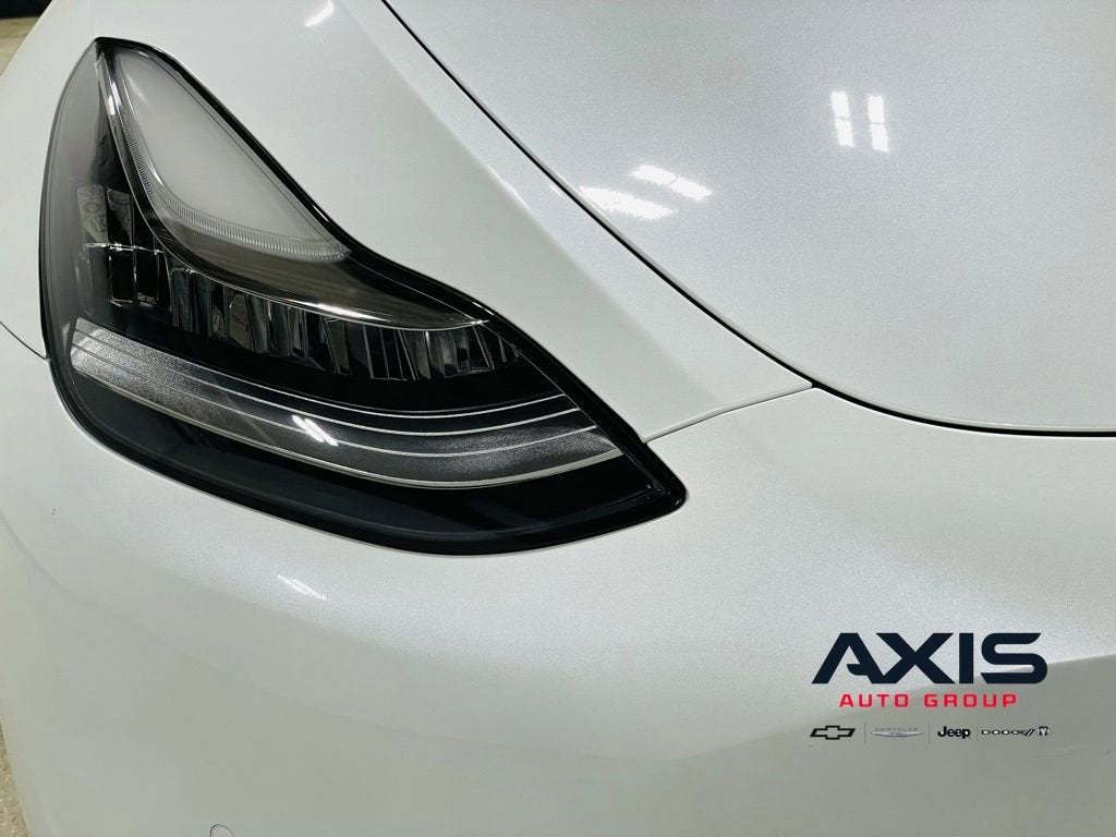 2022 Tesla Model Y Long Range Dual Motor All-Wheel Drive