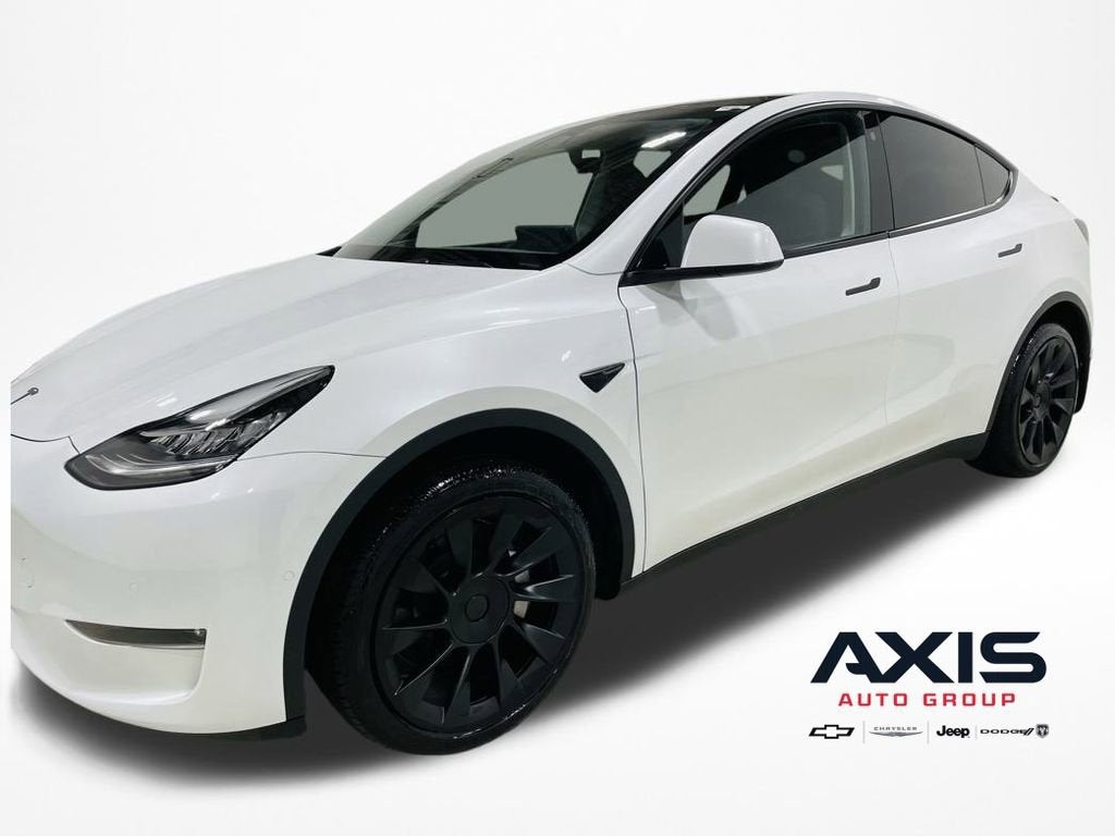 2022 Tesla Model Y Long Range Dual Motor All-Wheel Drive
