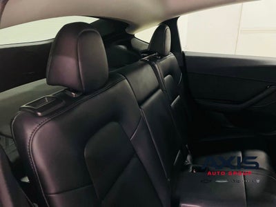 2022 Tesla Model Y Long Range Dual Motor All-Wheel Drive